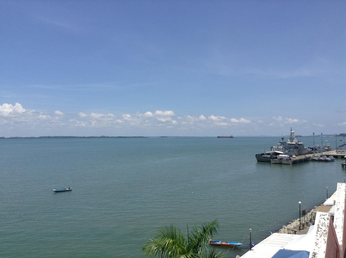 Sandakan Backpackers Hostel Chambre photo