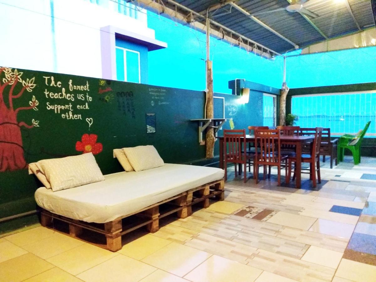 Sandakan Backpackers Hostel Extérieur photo