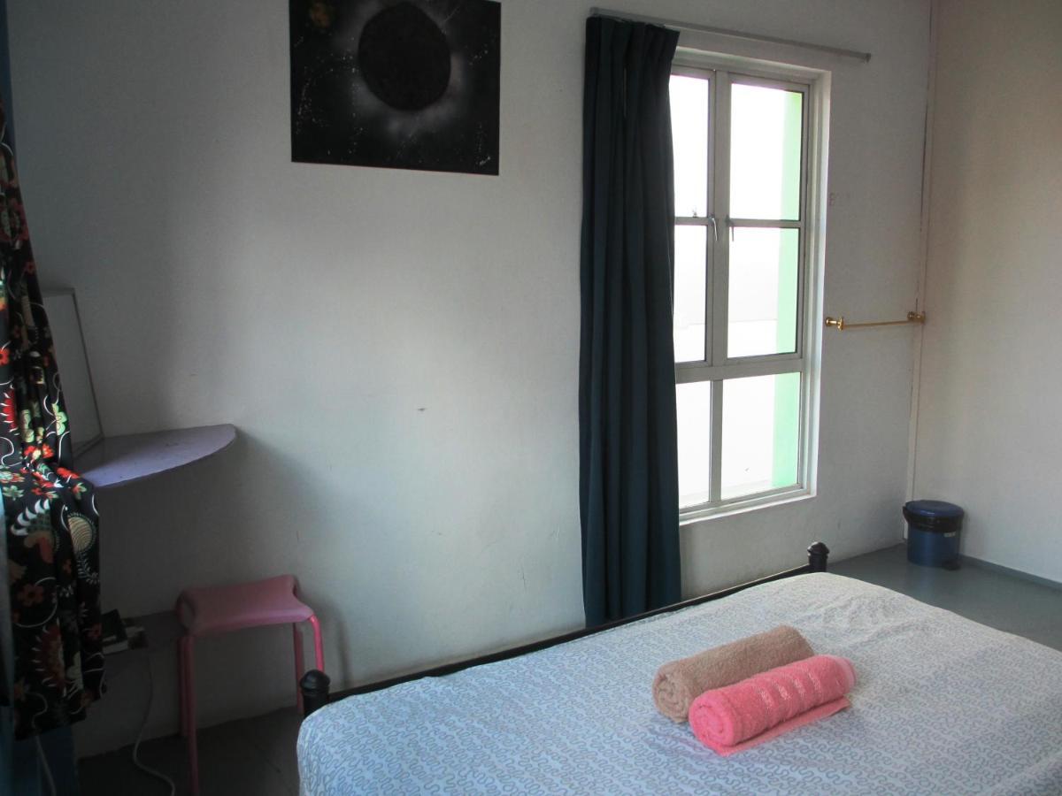 Sandakan Backpackers Hostel Extérieur photo