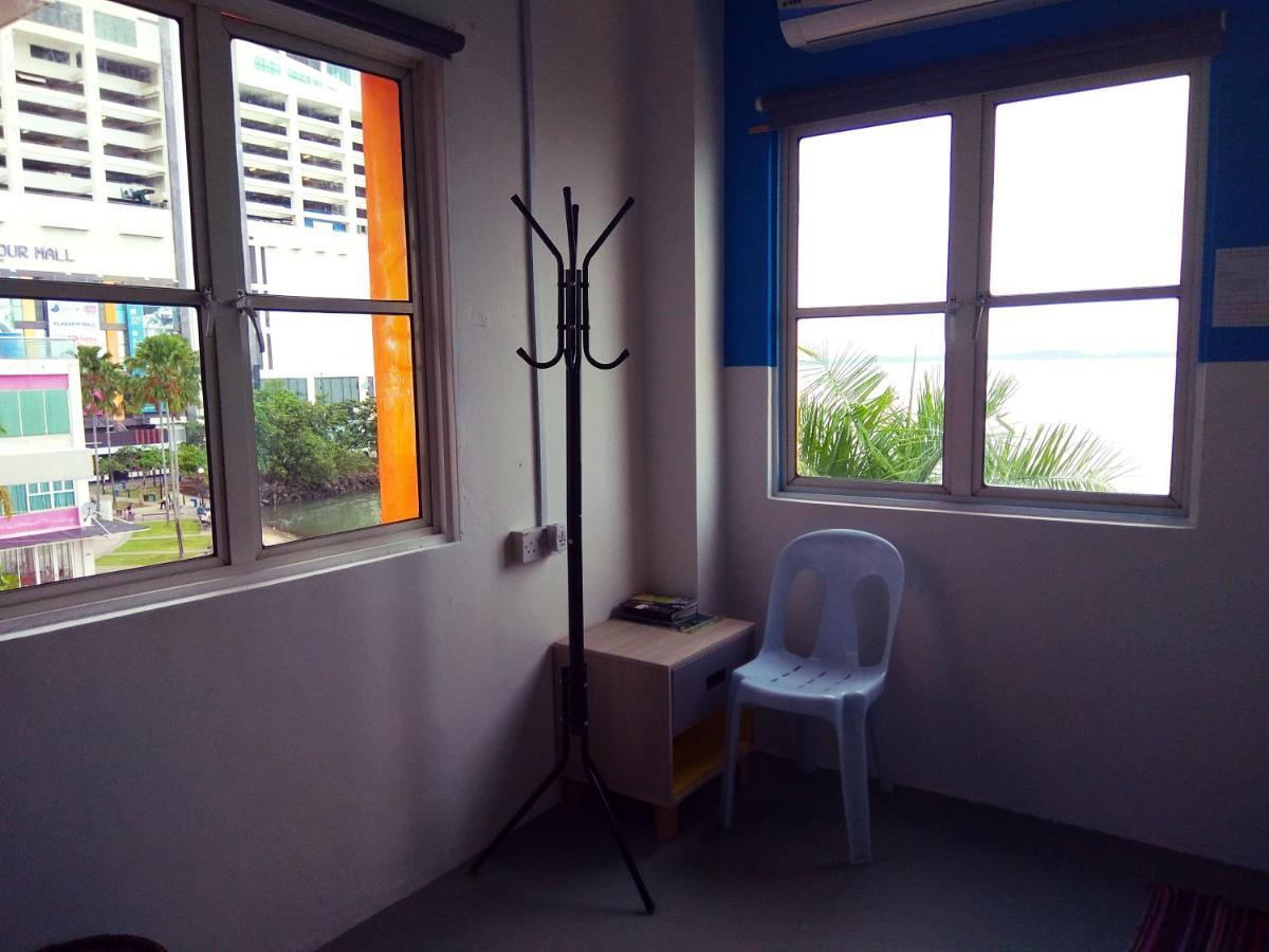 Sandakan Backpackers Hostel Extérieur photo
