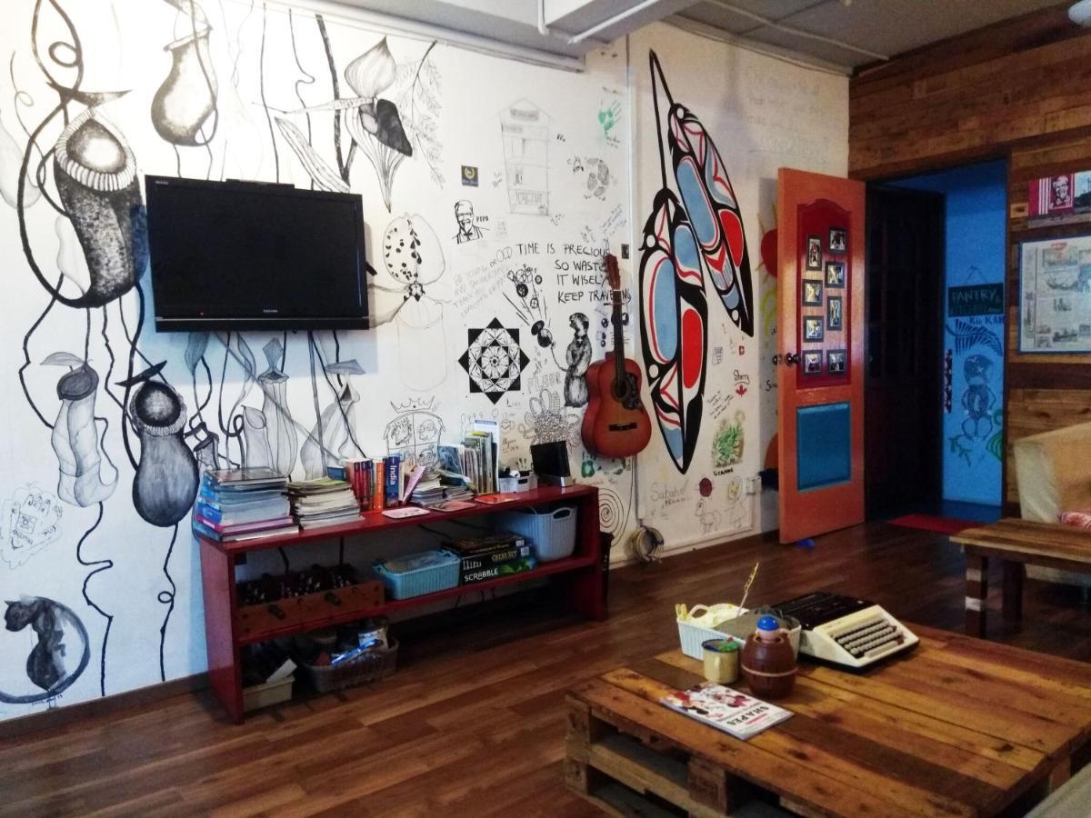 Sandakan Backpackers Hostel Extérieur photo