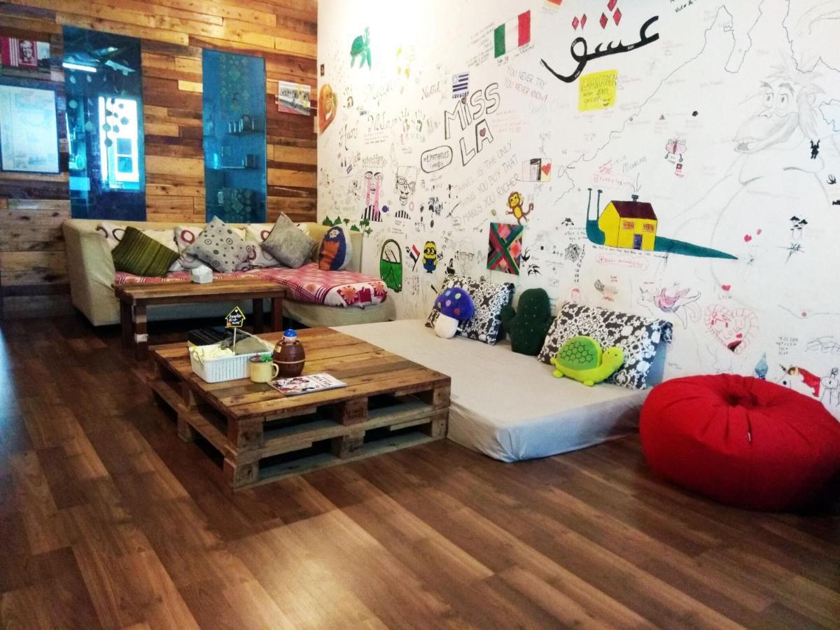 Sandakan Backpackers Hostel Extérieur photo